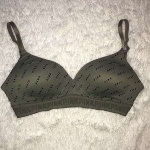 PINK wear everywhere lightly lined bra